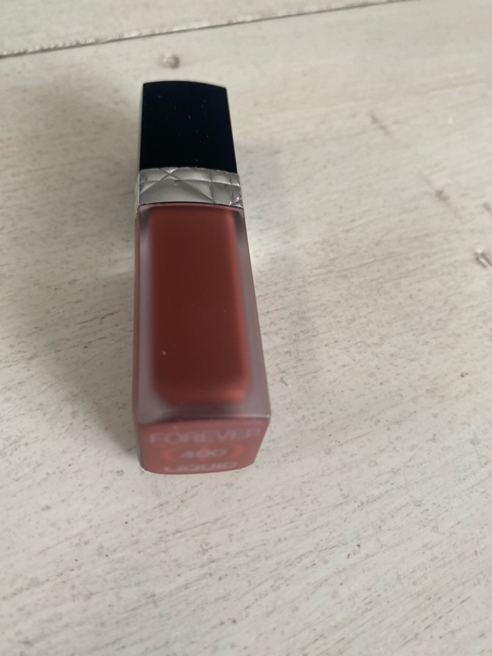 Dior Liquid Lipstick in Warm Brown in 400 shade